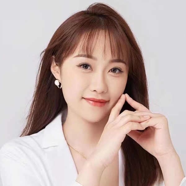 Wenqing (Sienna) Zhang